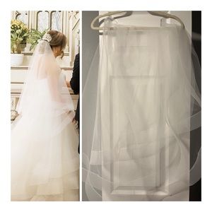 Horsehair trim wedding veil